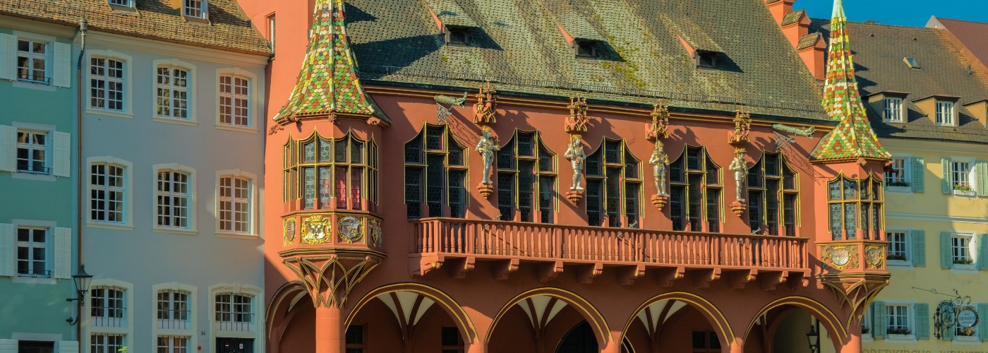Het historische koophuis in Freiburg